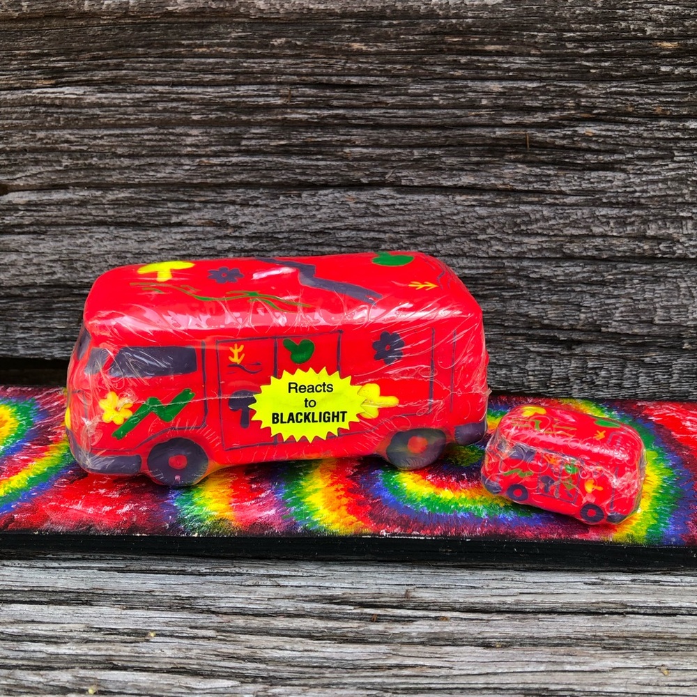 Blacklight Reactive candles VW Van hippy panel Van Hippy bus candle set 90s kid🩷